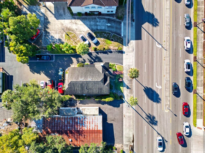 More Photos Of 2020 Aloma Ave, Winter Park Office Residential For Sale