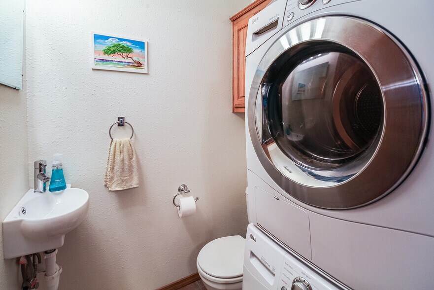 More Photos Of 319 S West St, Stillwater Multifamily For Sale