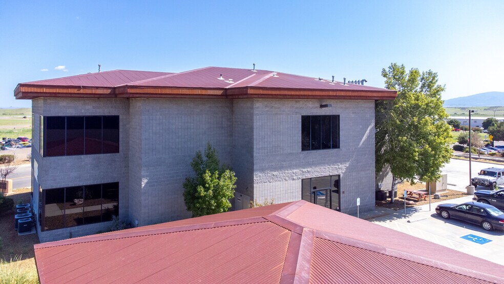 More Photos Of 6752 Inter Cal Way, Prescott Medical For Lease