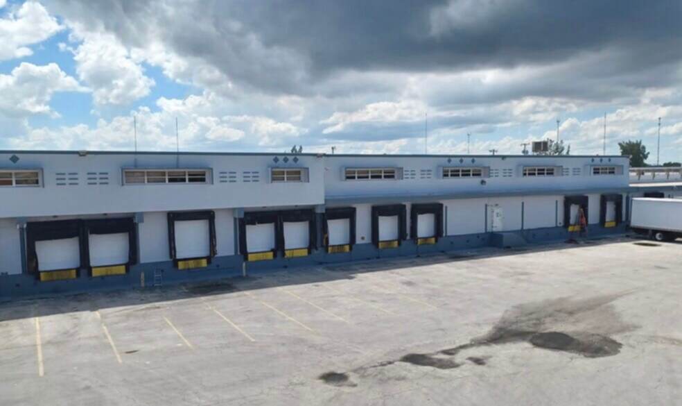 Primary Photo Of 501 NE 183 St, Miami Refrigeration Cold Storage For Lease