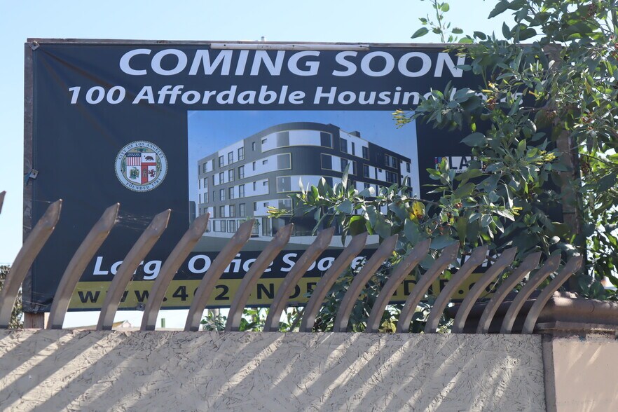 More Photos Of 4624 Normandie Avenue, Los Angeles Land For Sale