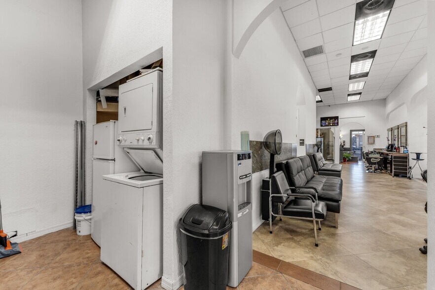 More Photos Of 7885 W 28th Ave, Hialeah Warehouse For Sale