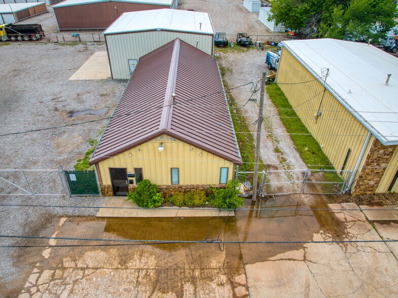 More Photos Of 9201 S Sunnylane Rd, Oklahoma City Self Storage For Lease