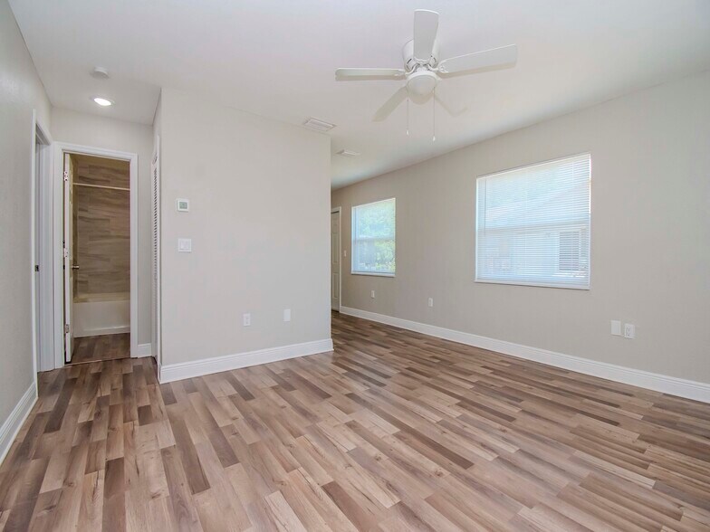More Photos Of , Bradenton Multifamily For Sale