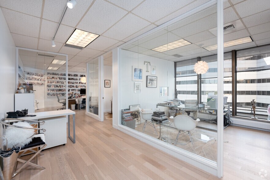 More Photos Of 2200 6th Ave, Seattle Office For Lease