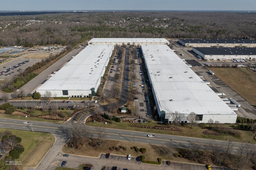 More Photos Of 1900-1984 Ruffin Mill Rd, South Chesterfield Distribution For Lease