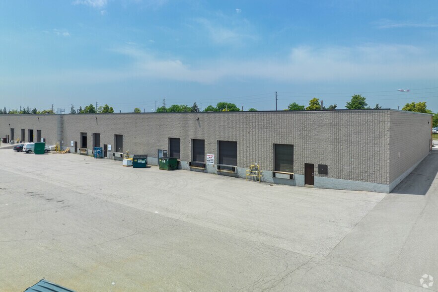 More Photos Of 1745 Bonhill Rd, Mississauga Light Manufacturing For Lease