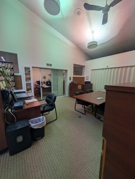 More Photos Of 10720 W 7 Mile Rd, Detroit Office For Sale