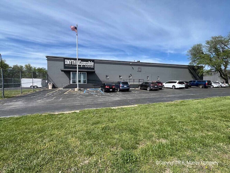 More Photos Of 1851 E Florida St, Springfield Warehouse For Lease