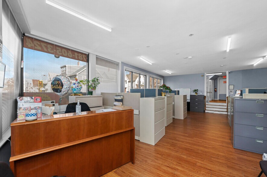 More Photos Of 97-101 Main St, Malden Storefront Retail Office For Lease