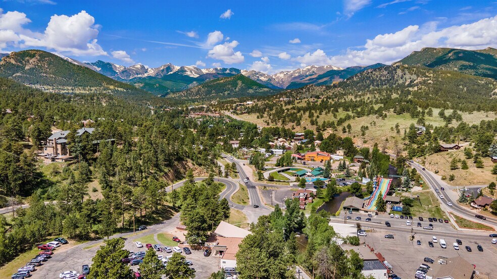 More Photos Of 257 Moccasin, Estes Park Apartments For Sale