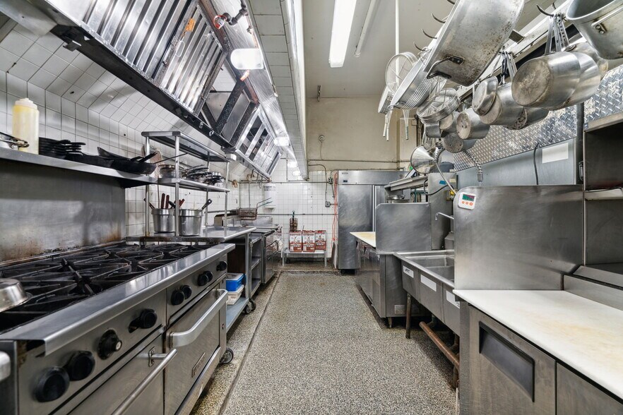 More Photos Of , Philadelphia General Retail For Sale