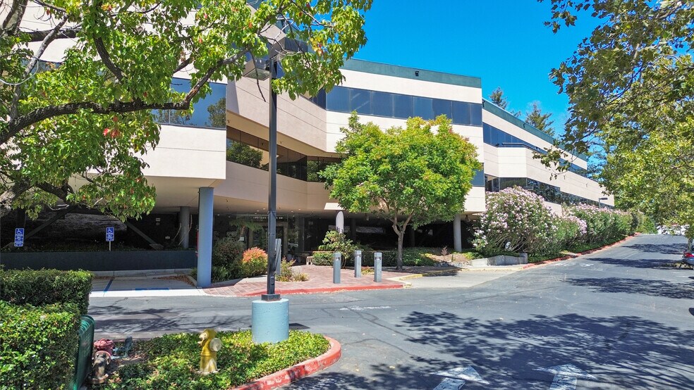 More Photos Of 1401 Los Gamos Rd, San Rafael Office For Lease