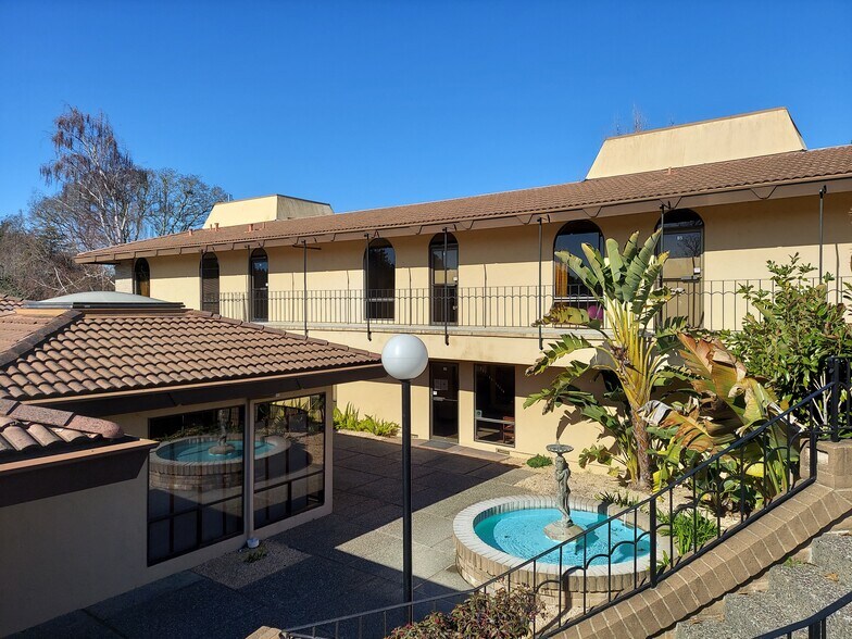 More Photos Of 7064 Corline Ct, Sebastopol Medical For Sale