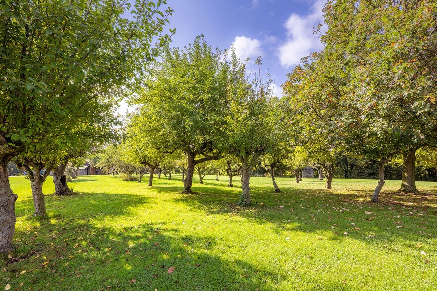 More Photos Of 2432 Seburn Rd, Thorold Land For Sale