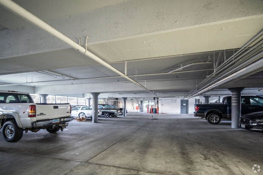 More Photos Of 5155 W Rosecrans Ave, Hawthorne Loft Creative Space For Sale