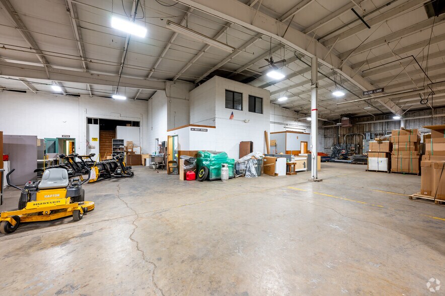 More Photos Of 901 E Maryland St, Indianapolis Manufacturing For Lease
