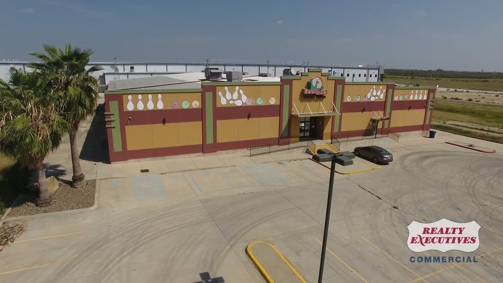 Primary Photo Of 3515 El Indio Hwy, Eagle Pass Bowling Alley For Sale