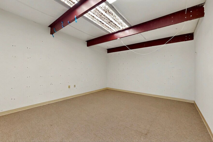 More Photos Of 7900 Lorraine Ct NE, Albuquerque Industrial For Sale