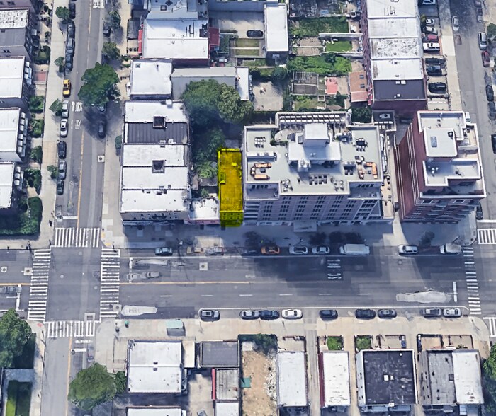 More Photos Of 3009 21st St, Astoria Land For Sale