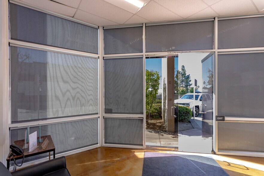 More Photos Of 10730 Bell Ct, Rancho Cucamonga Warehouse For Lease