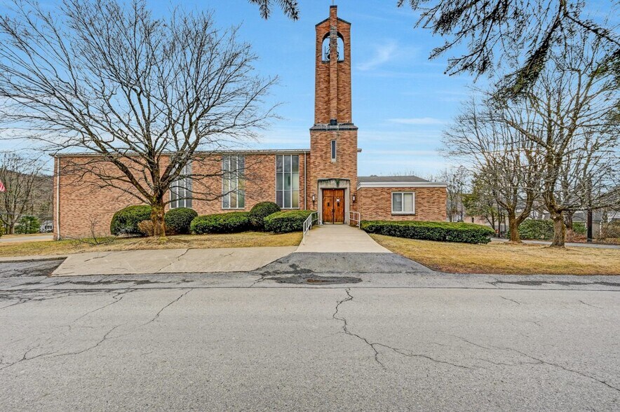 Primary Photo Of 105 Church St, South Abington Religious Facility For Sale