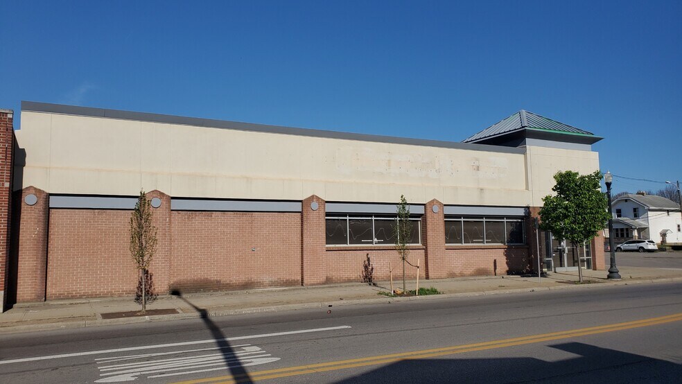 More Photos Of 1351 S Parsons Ave, Columbus General Retail For Sale