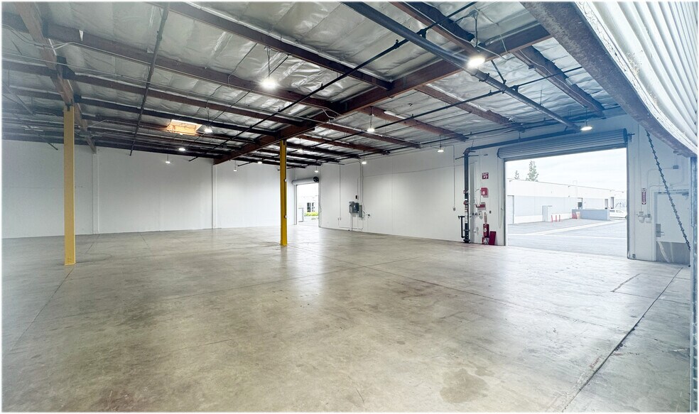 More Photos Of 521-529 S State College Blvd, Fullerton Unknown For Lease