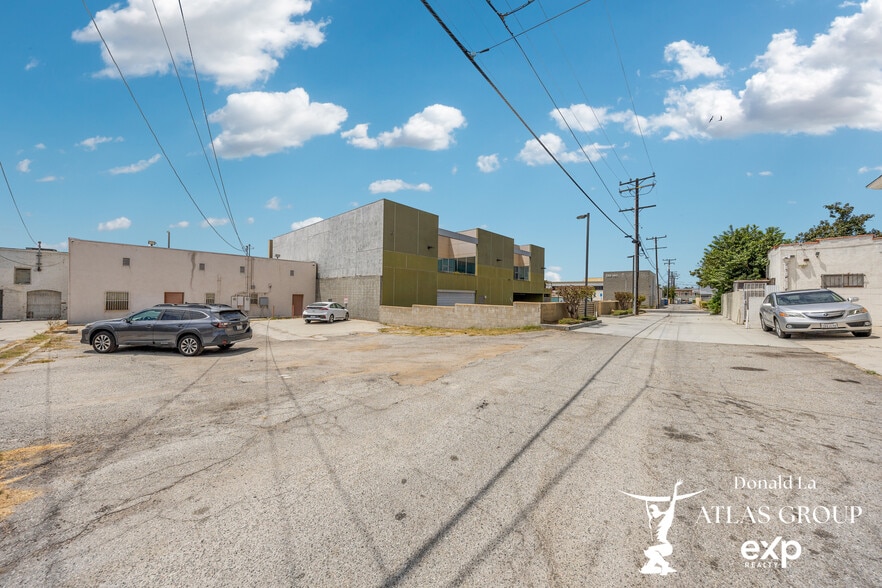 More Photos Of 223-229 E Valley Blvd, Alhambra Storefront For Sale