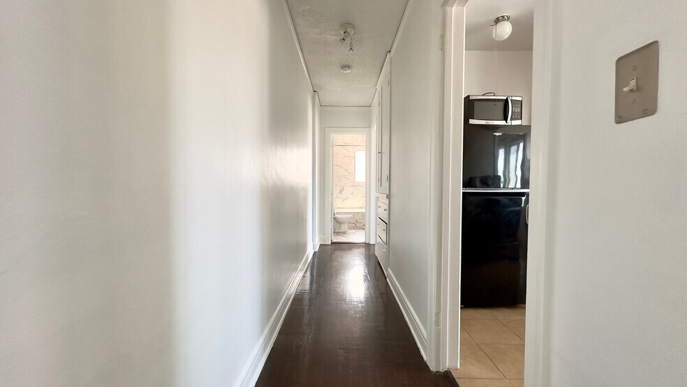 More Photos Of 1920 Kent St, Los Angeles Apartments For Sale