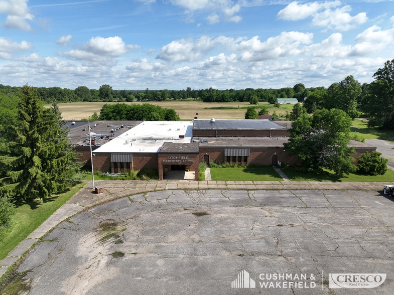 More Photos Of 9339 Brooker St, Litchfield Schools For Sale