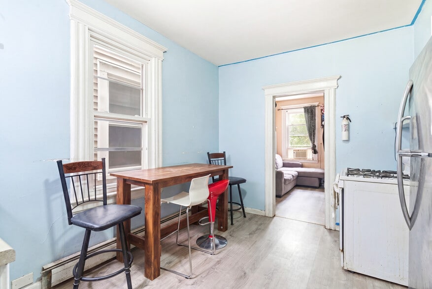 More Photos Of 369 E Kinney St, Newark Apartments For Sale