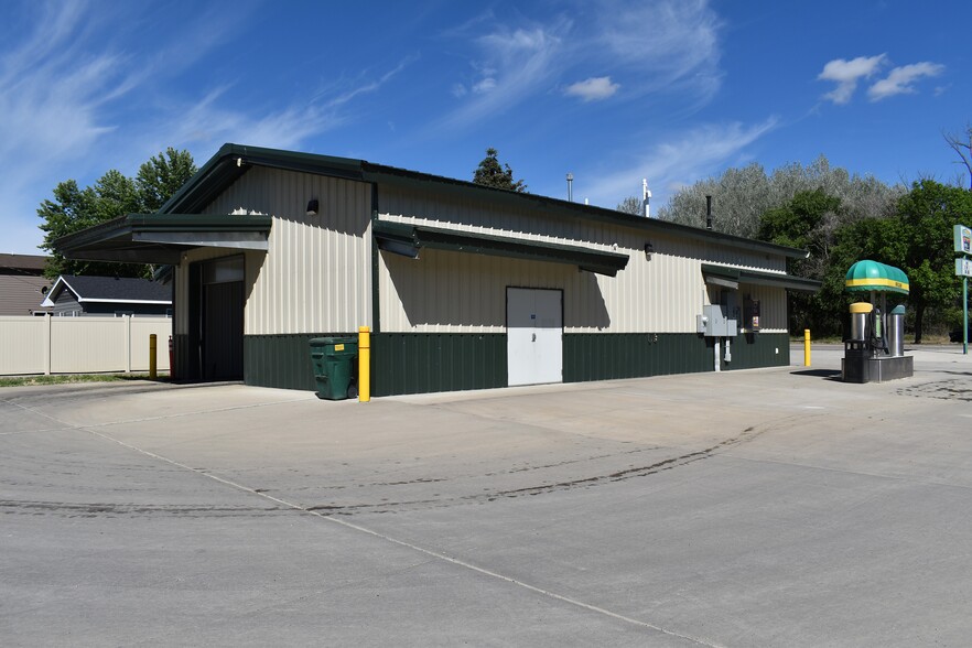 More Photos Of 504 W Front Ave, Joliet Specialty For Sale