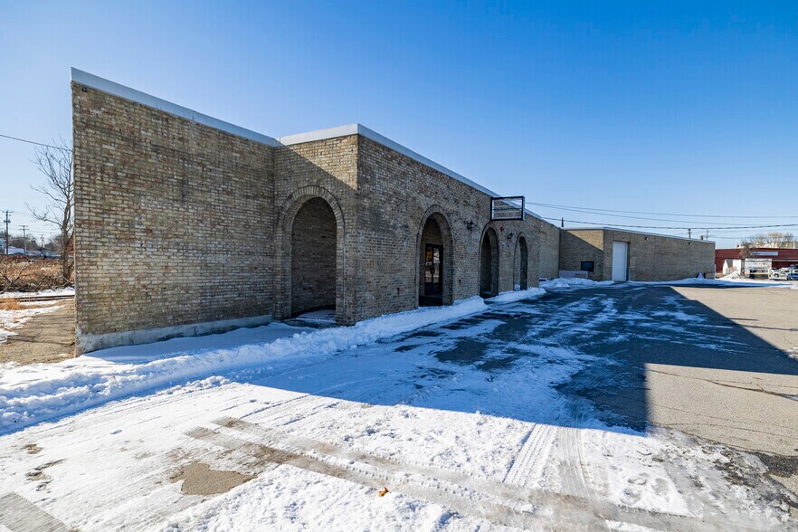 More Photos Of 159 Temple St, Nashua Warehouse For Sale