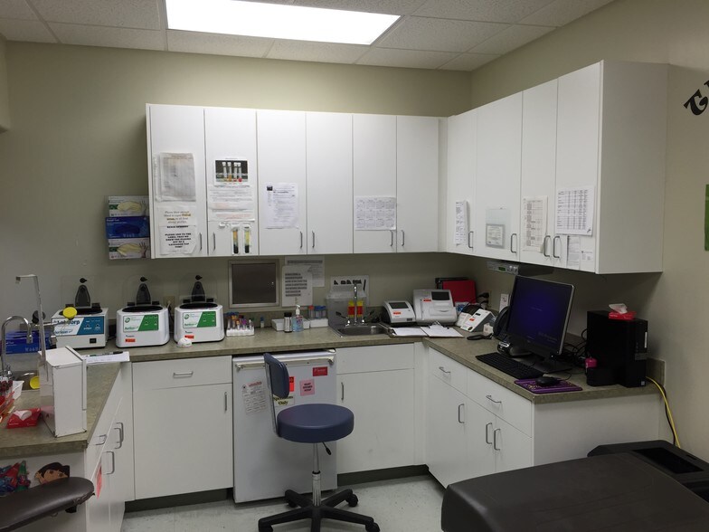 More Photos Of 2150 Herbert Ct, Greenville Medical For Sale