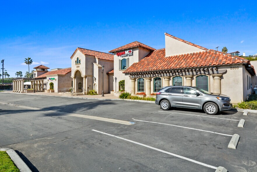 More Photos Of 3300 W Coast Hwy, Newport Beach Medical For Lease