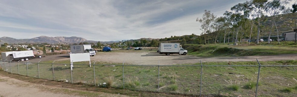 More Photos Of 8445 Los Coches Rd, El Cajon Land For Lease
