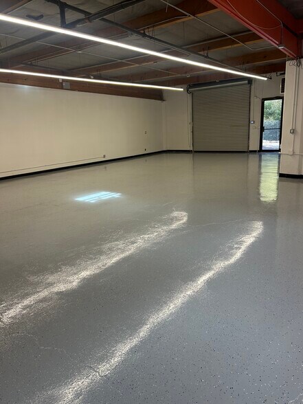 More Photos Of 37 Commercial Blvd, Novato Industrial For Lease