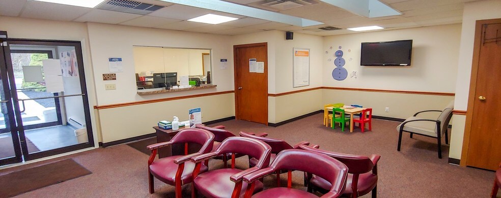 More Photos Of 6620 Clough Pike, Cincinnati Medical For Sale