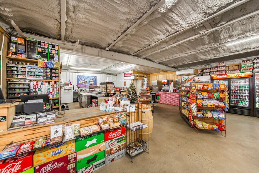More Photos Of 3953 Highway 95, Cleveland Convenience Store For Sale