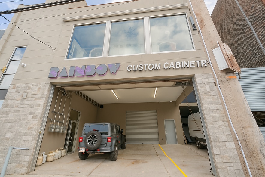 More Photos Of 1944-1952 Richmond Terrace, Staten Island Showroom For Lease