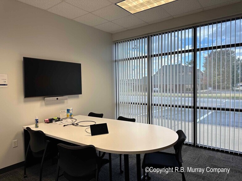 More Photos Of 4124 S McCann Ct, Springfield Medical For Lease