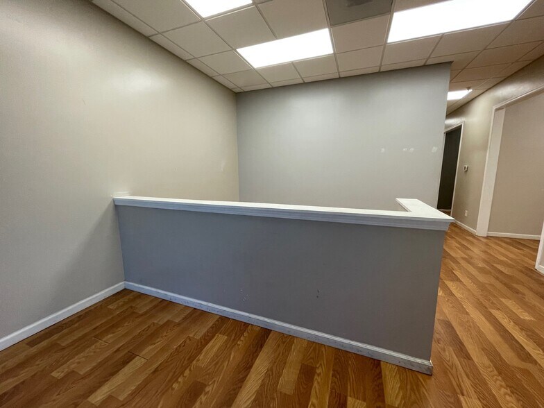 More Photos Of 1011-1021 Mason St, Vacaville Unknown For Lease