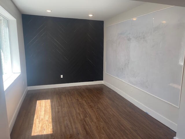 More Photos Of 721 N Wood Ave, Linden Office Residential For Lease