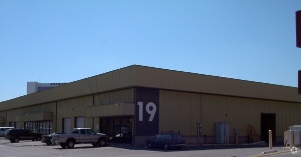 Primary Photo Of 2900 S Highland Dr, Las Vegas Warehouse For Lease