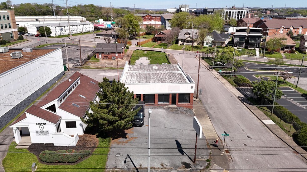 More Photos Of 2100 Charlotte Ave, Nashville Freestanding For Lease