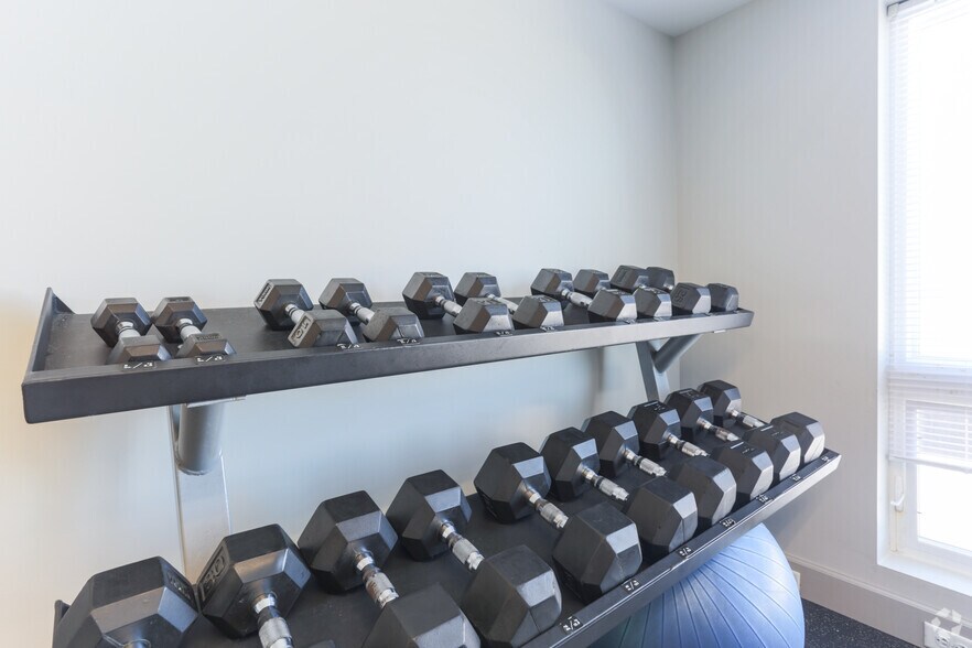 More Photos Of 3201 Washington Ave, Newport News Apartments For Lease
