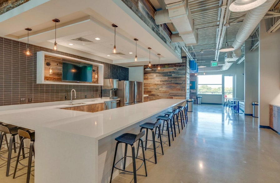 More Photos Of 200 Bailey Ranch Rd, Aledo Medical For Lease