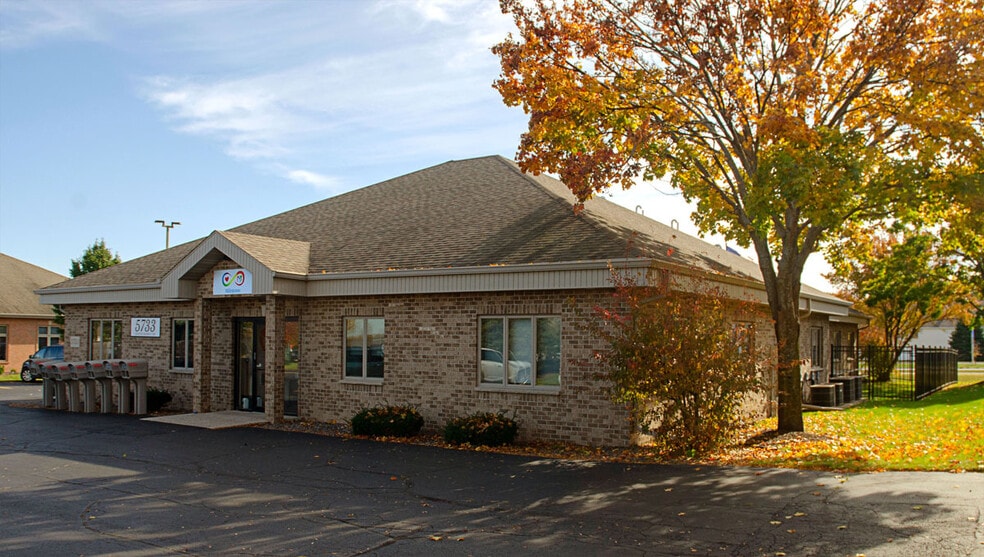 More Photos Of 5793 W Grande Market Dr, Appleton Unknown For Lease