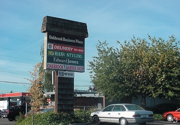 More Photos Of 8404 83rd Ave SW, Lakewood Unknown For Lease